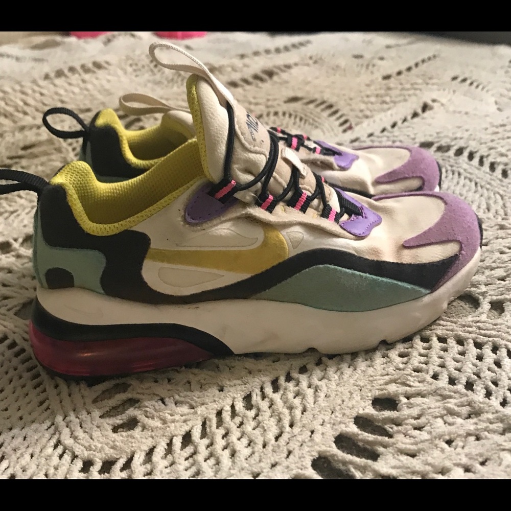 Nike Air Max 270